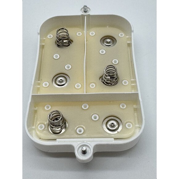 Fur Real Friends Biscuit My Lovin Pup Replacement Battery Compartment Cover - Picture 3 of 3